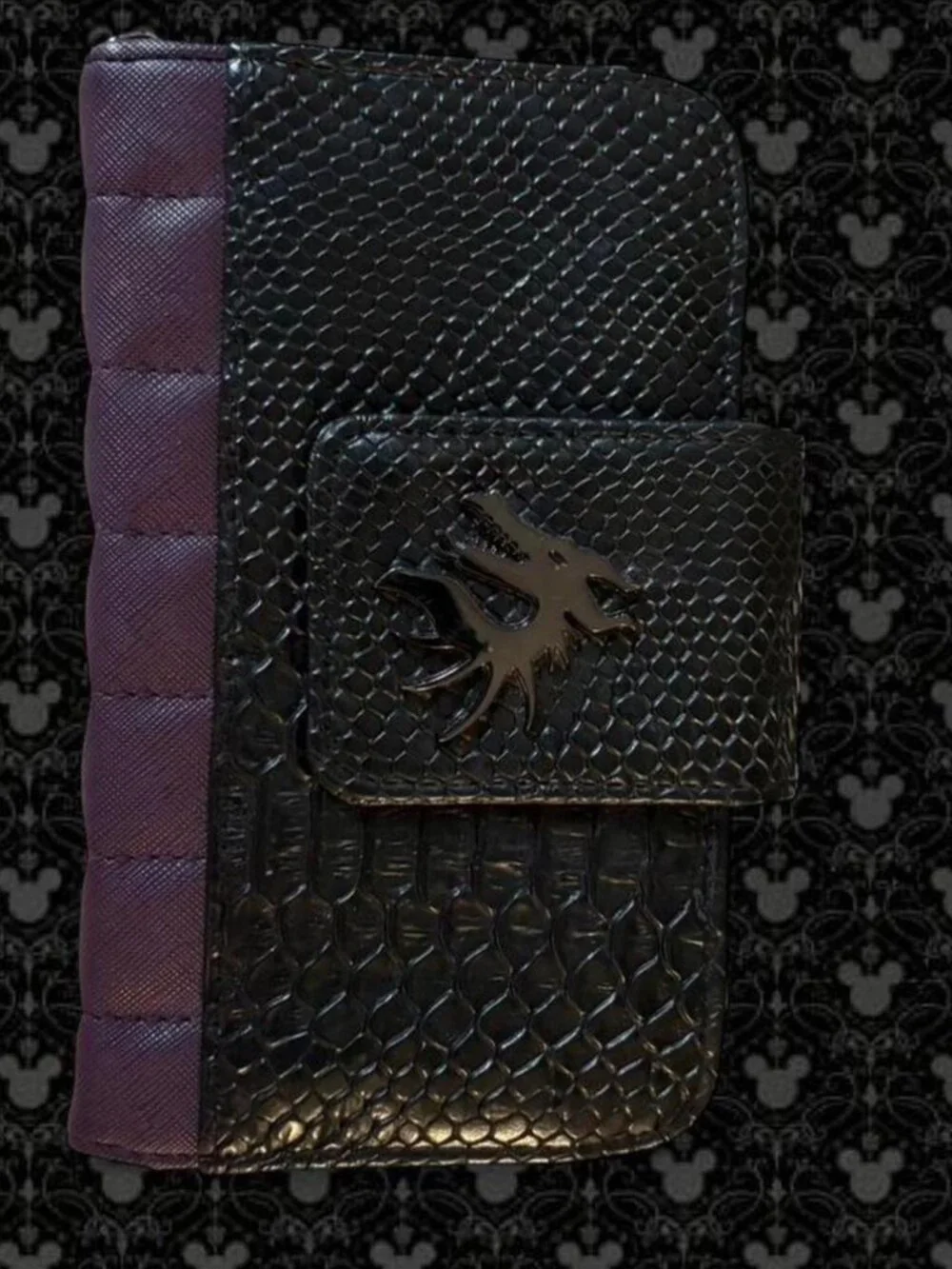 Disney Villains Maleficent Dragon Scales Tech Wallet Purple And Black